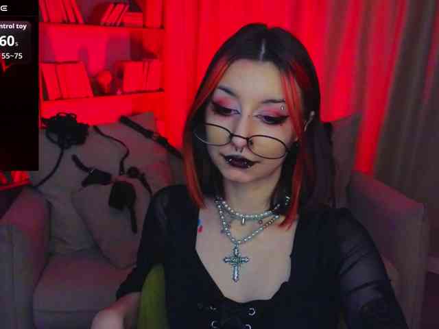 MistressMarcelline webcam