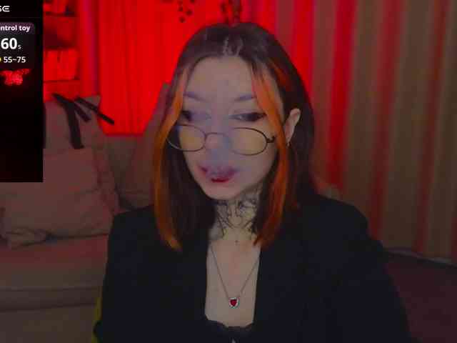 MistressMarcelline webcam