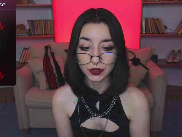 MistressMarcelline webcam