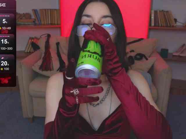 MistressMarcelline webcam