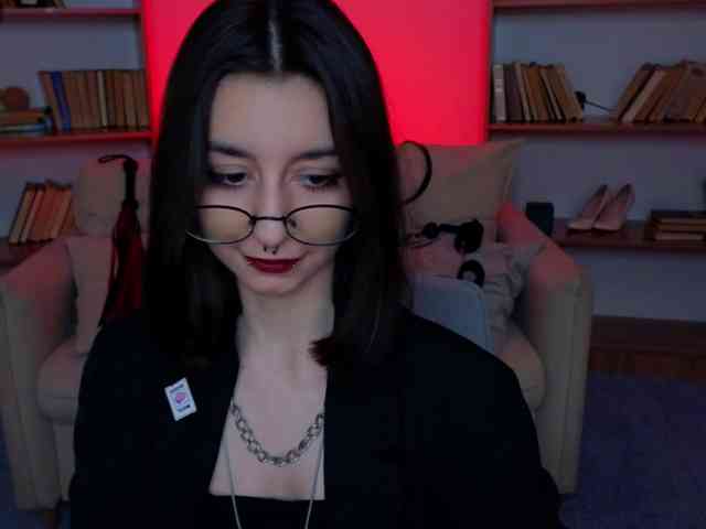MistressMarcelline webcam