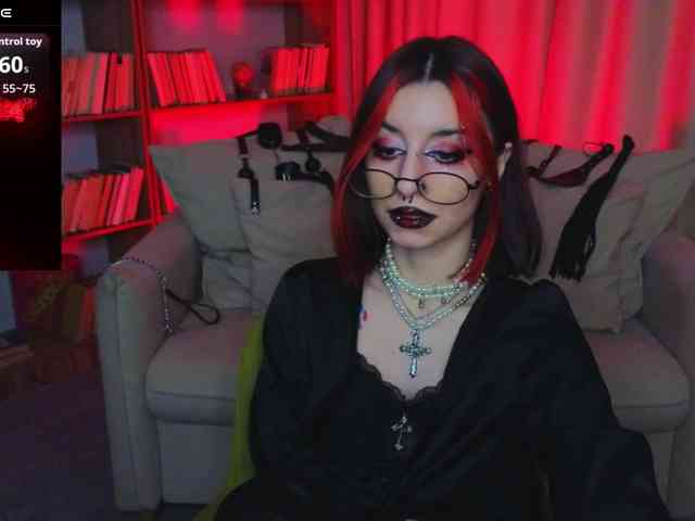 MistressMarcelline webcam