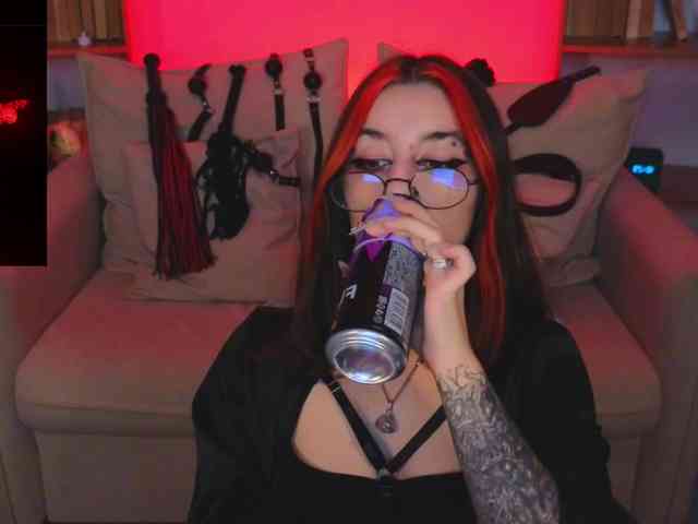 MistressMarcelline webcam