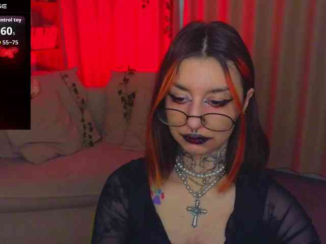 MistressMarcelline webcam