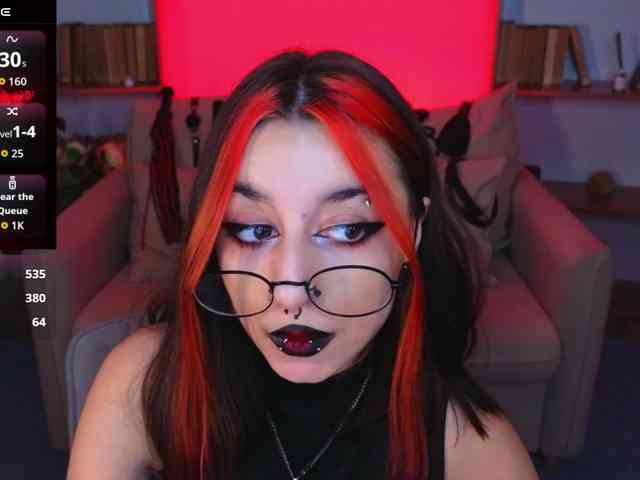 MistressMarcelline webcam