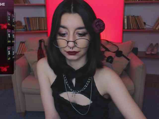 MistressMarcelline webcam