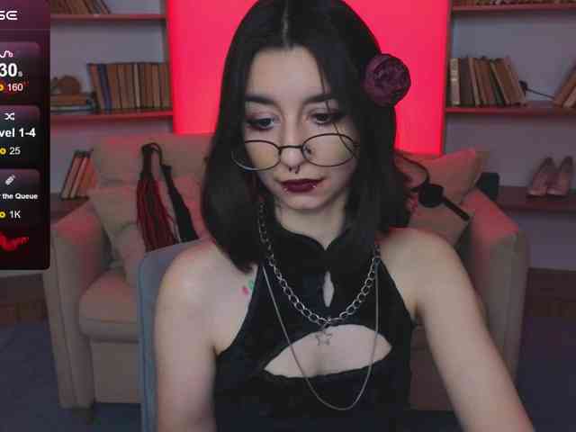 MistressMarcelline webcam