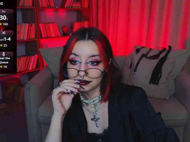 MistressMarcelline webcam