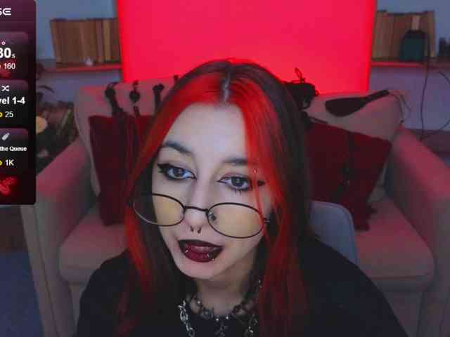 MistressMarcelline webcam