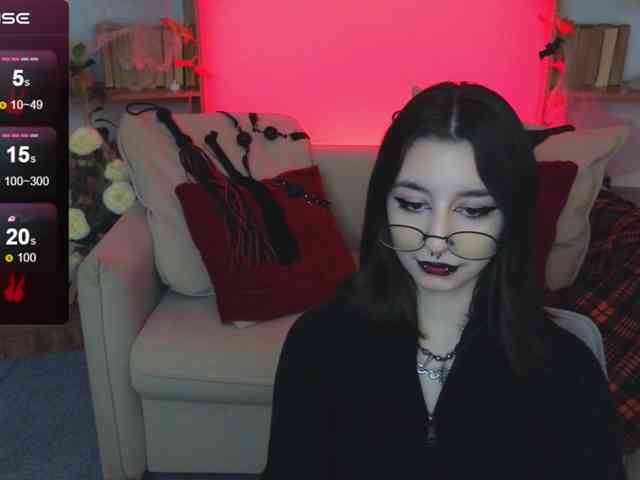 MistressMarcelline webcam