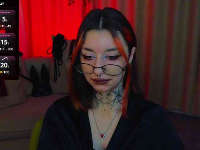 MistressMarcelline webcam