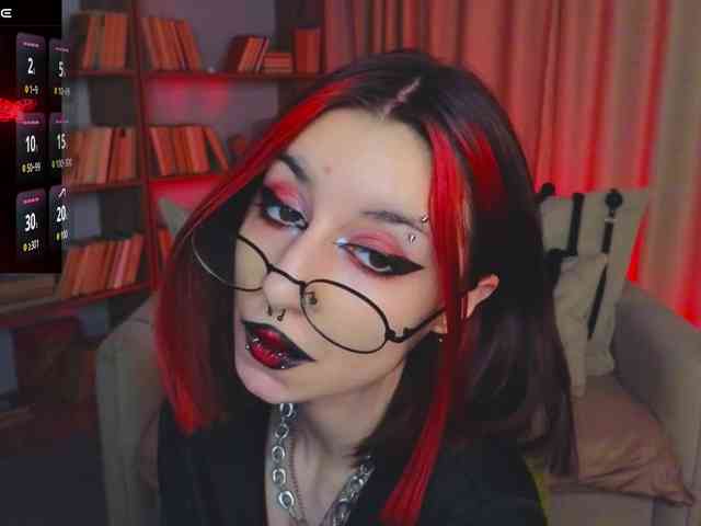 MistressMarcelline webcam