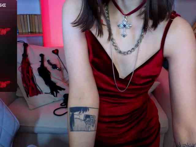 MistressMarcelline webcam