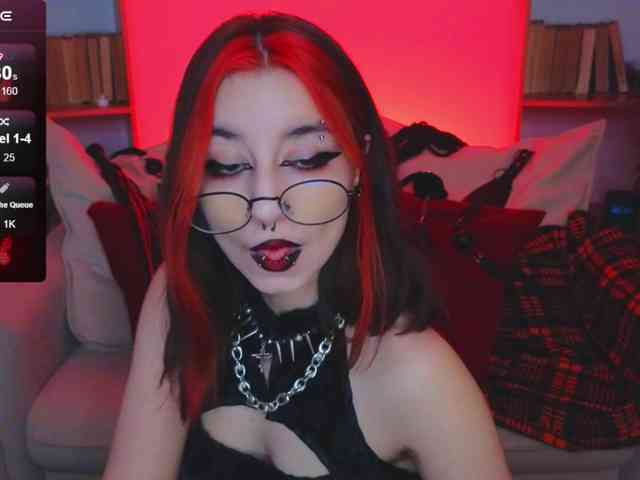 MistressMarcelline webcam