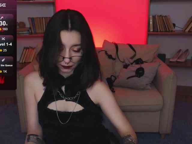 MistressMarcelline webcam