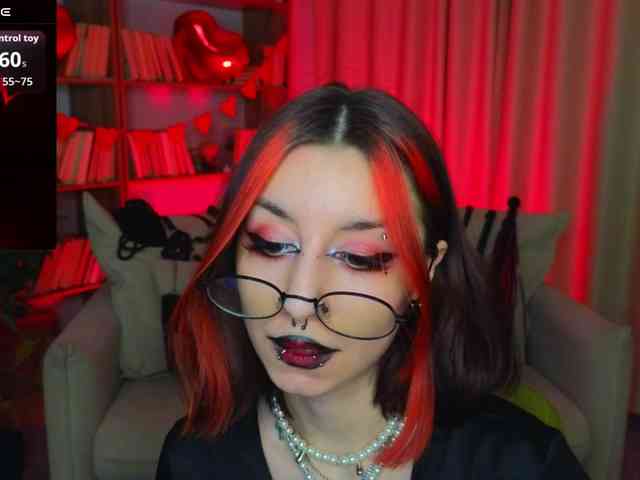 MistressMarcelline webcam