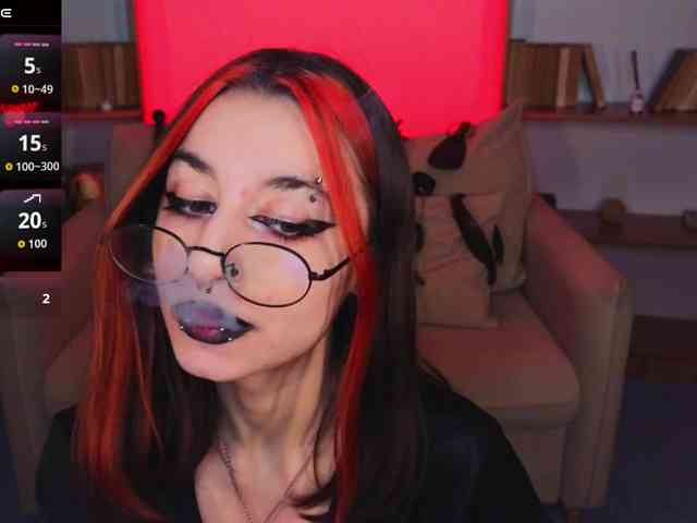 MistressMarcelline webcam