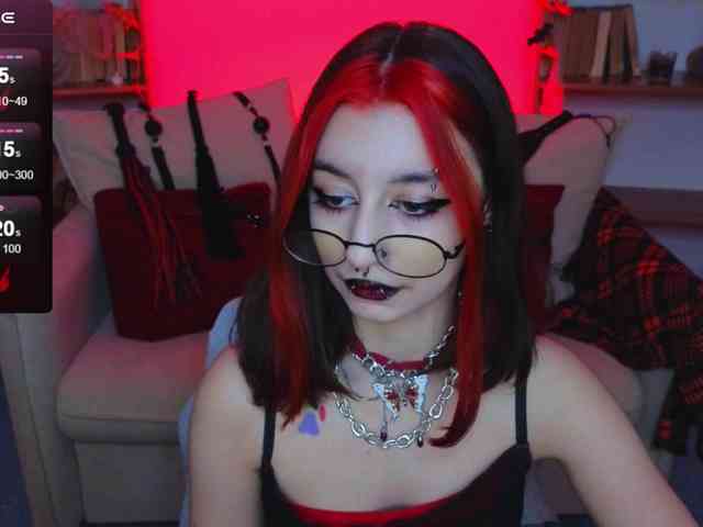MistressMarcelline webcam