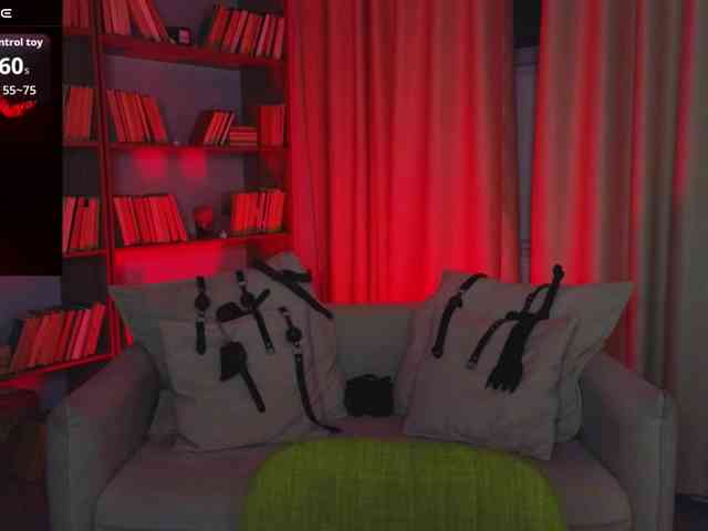 MistressMarcelline webcam