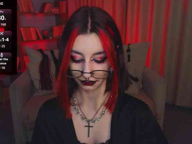 MistressMarcelline webcam