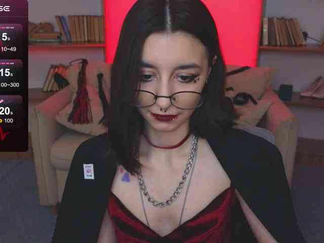MistressMarcelline webcam