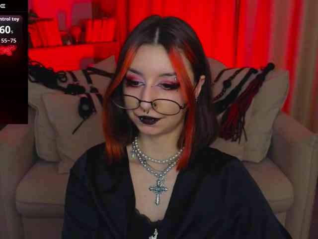 MistressMarcelline webcam