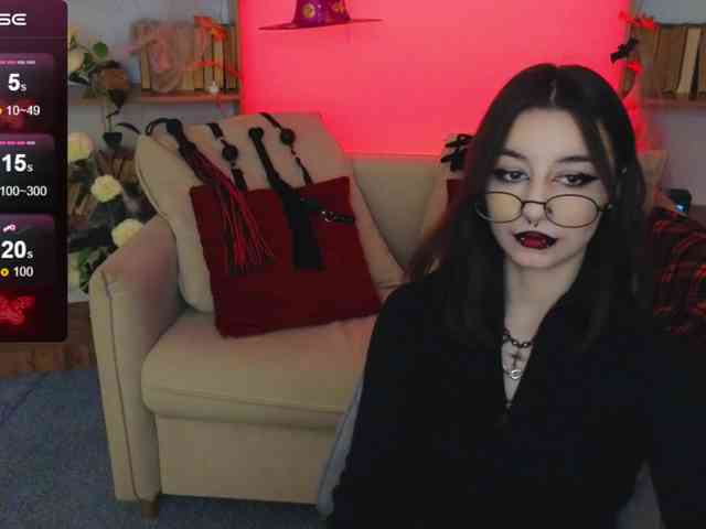 MistressMarcelline webcam