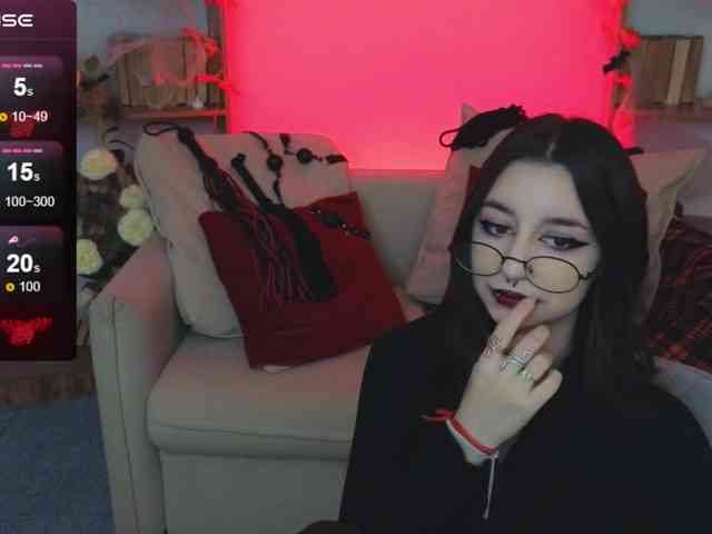 MistressMarcelline webcam