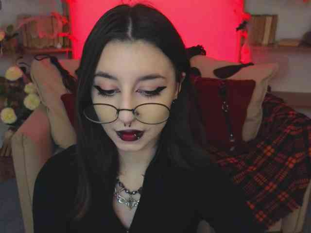 MistressMarcelline webcam