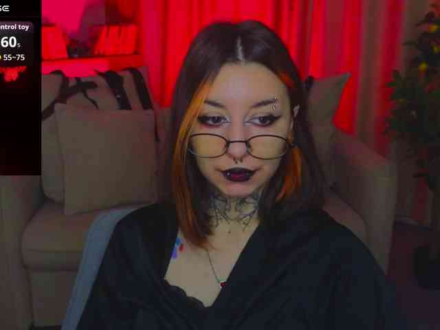 MistressMarcelline webcam