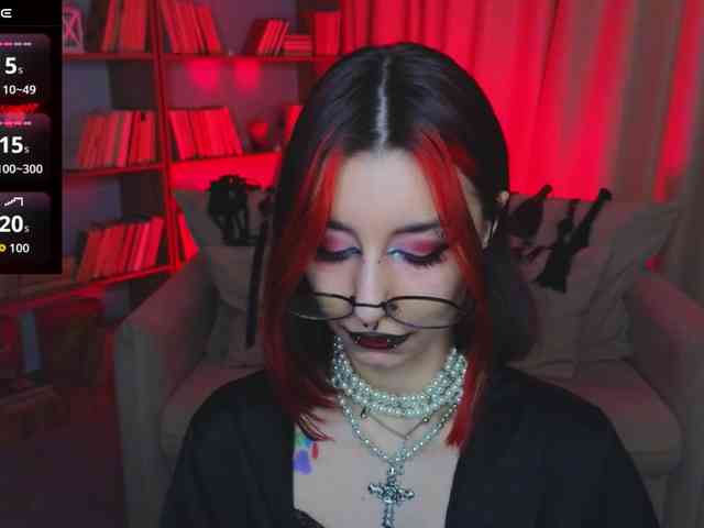 MistressMarcelline webcam