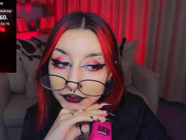 MistressMarcelline webcam