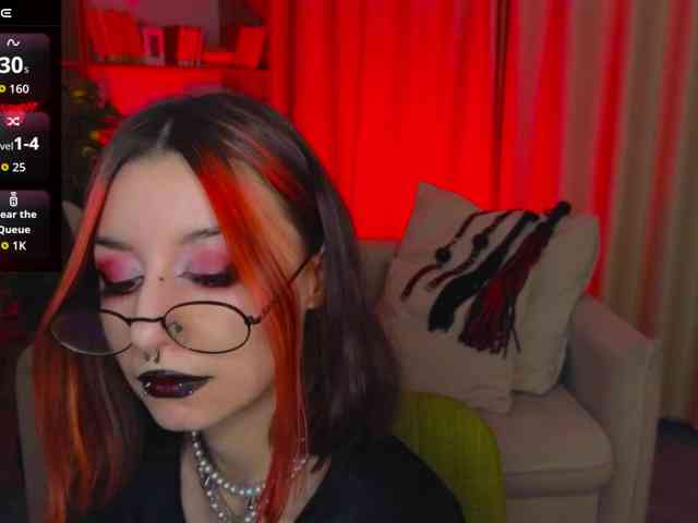 MistressMarcelline webcam