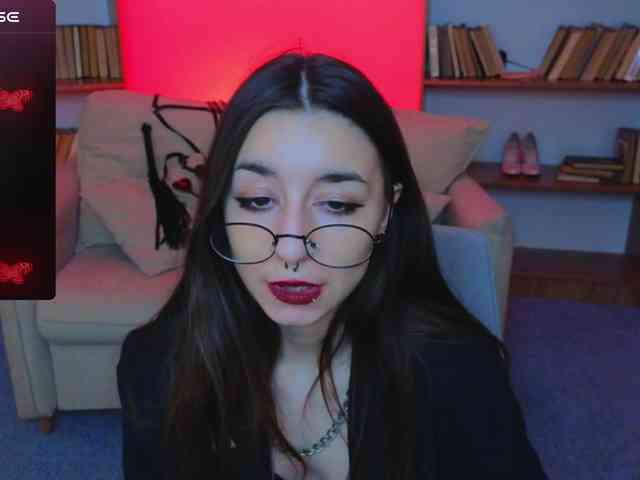 MistressMarcelline webcam