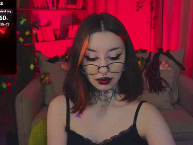 MistressMarcelline webcam