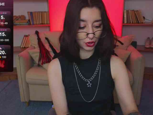 MistressMarcelline webcam