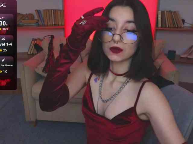 MistressMarcelline webcam