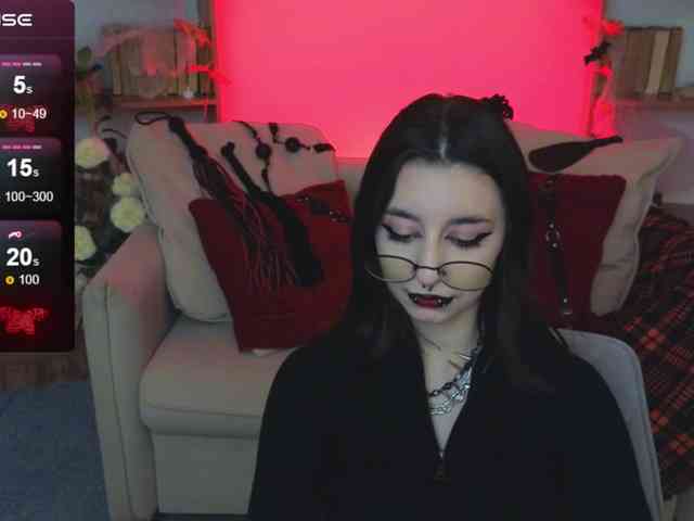 MistressMarcelline webcam