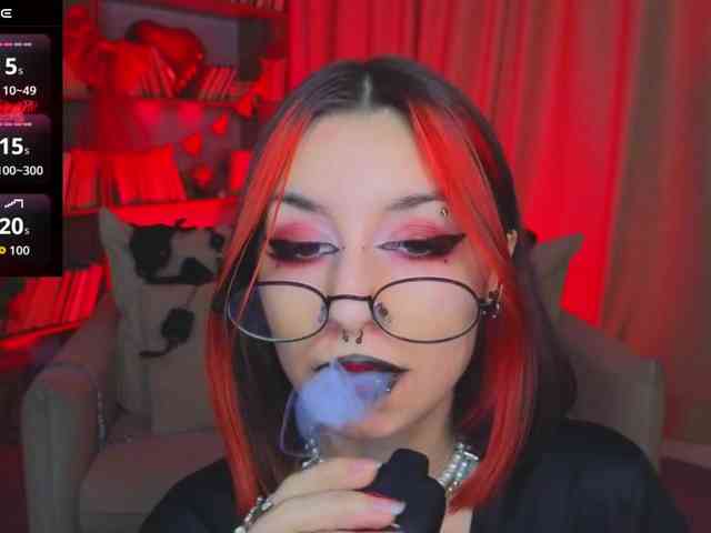 MistressMarcelline webcam