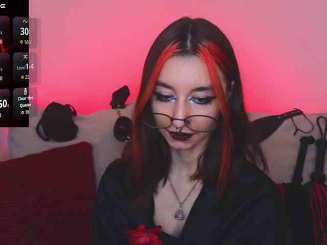 MistressMarcelline MistressMarcelline