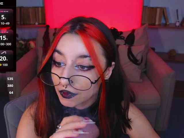 MistressMarcelline webcam