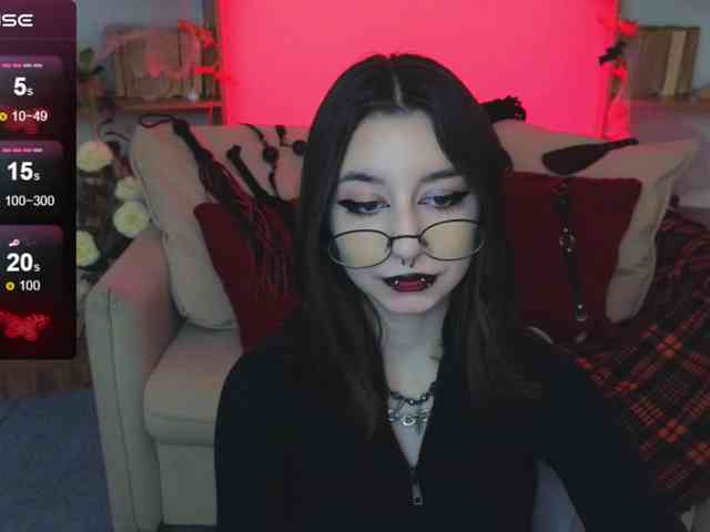 MistressMarcelline webcam