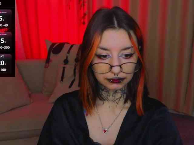 MistressMarcelline webcam