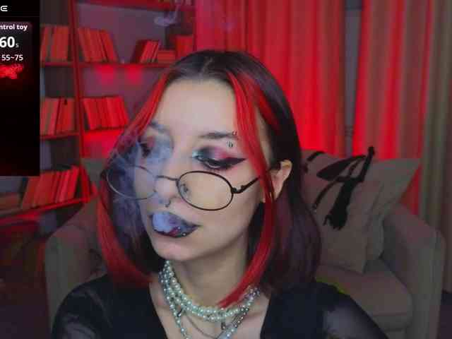 MistressMarcelline webcam