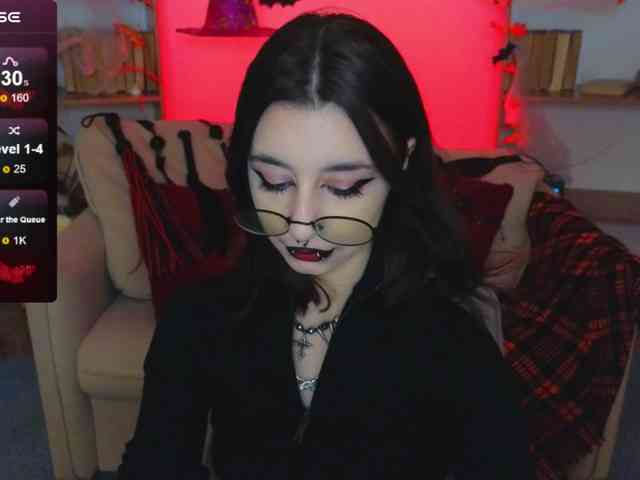 MistressMarcelline webcam