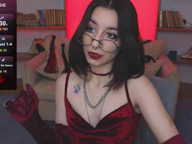 MistressMarcelline webcam