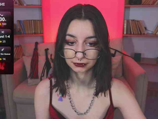 MistressMarcelline webcam