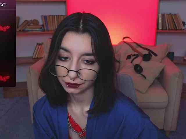 MistressMarcelline webcam