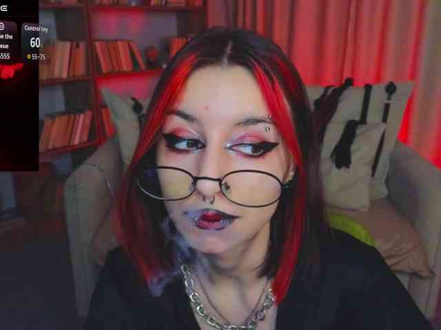 MistressMarcelline webcam
