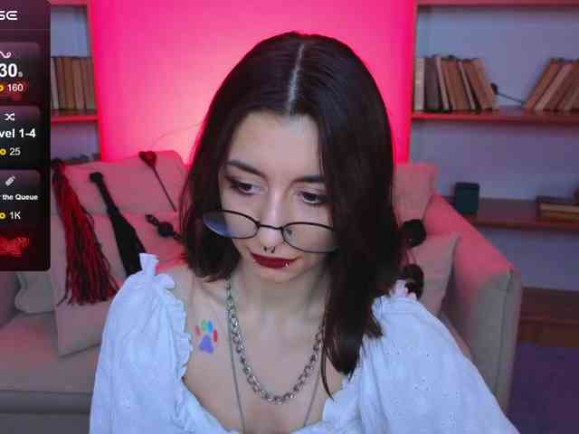 upskirt web cam MistressMarcelline